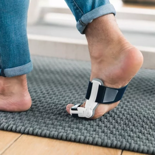 0190446708308-aircast-actytoe-attelle-articulee-bilaterale-de-correction-de-l-hallux-valgus-1-unite-3.webp